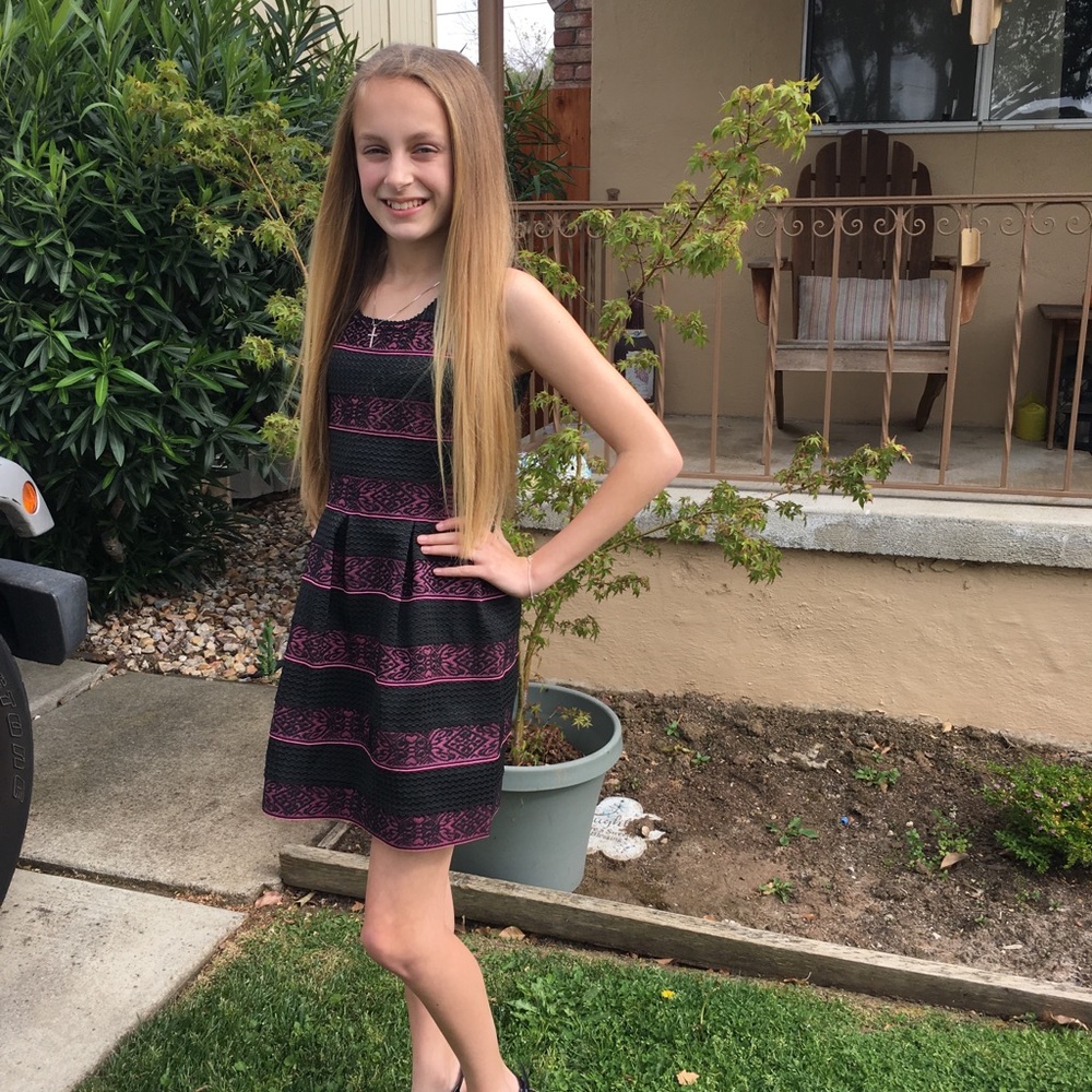 Tween Dress - Picture 2 of 6